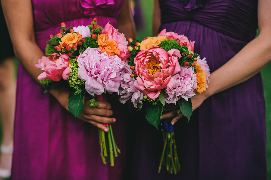 wedding bouquets bridesmaids purple dresses