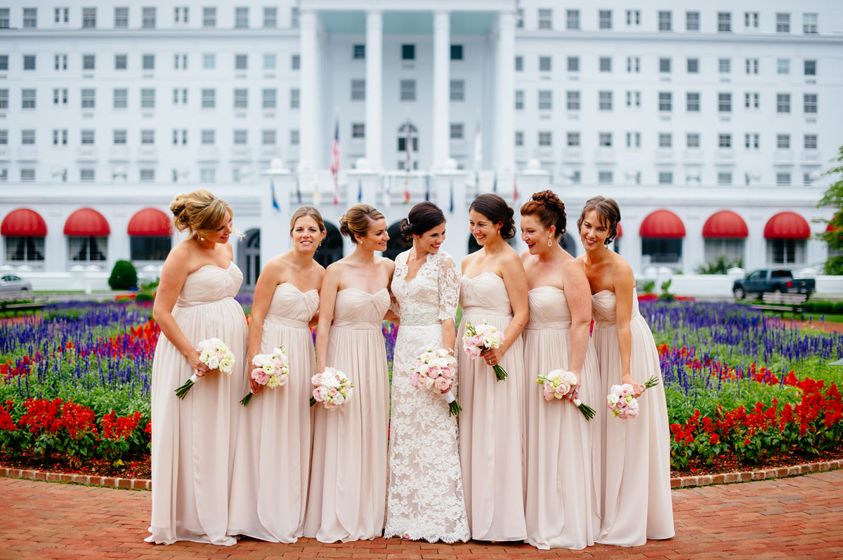 bridesmaid portraits at the greenbrier resort by the oberports