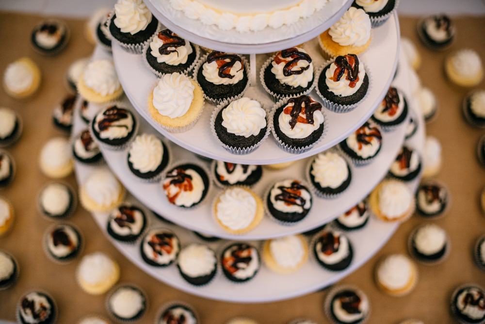charleston wv wedding cupcakes
