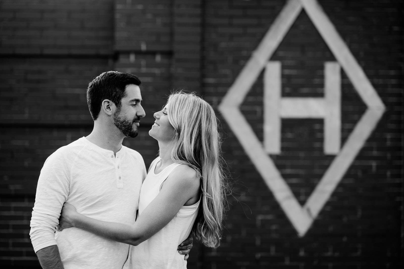 engagement pics in pittsburgh
