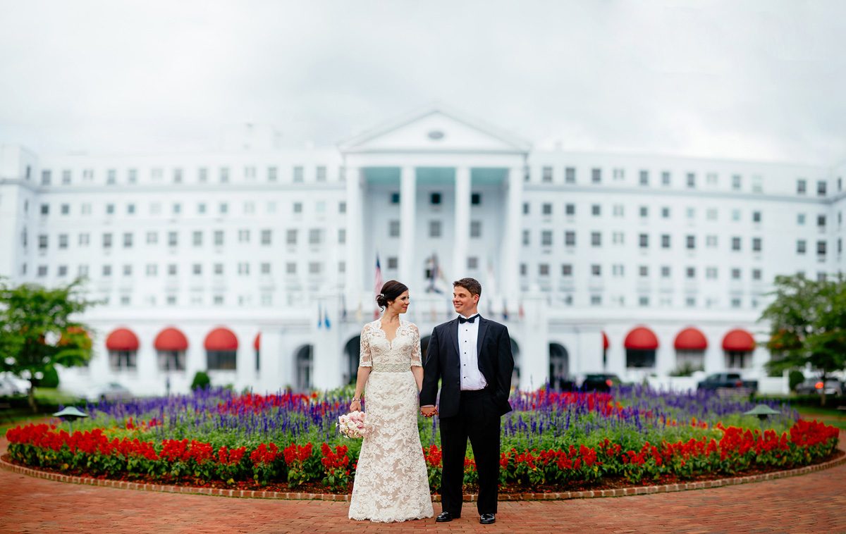 wedding photos at the greenbrier resort by the oberports