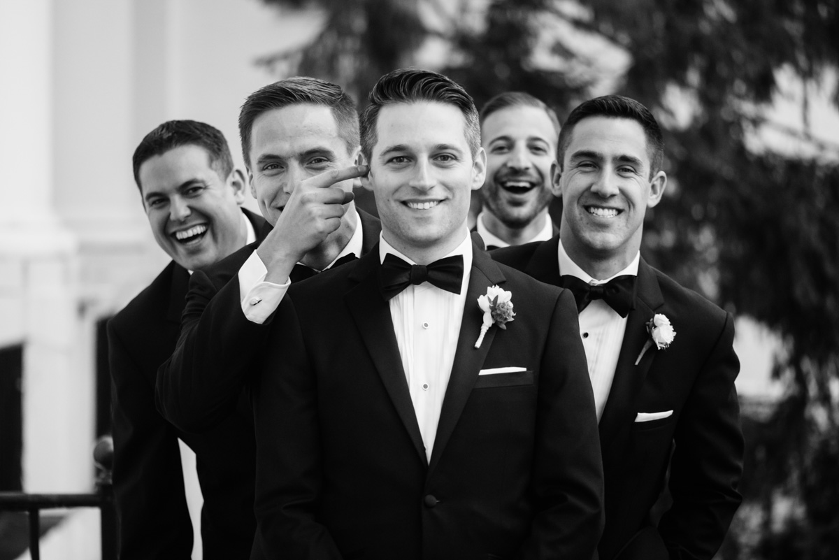 funny groomsmen portrait