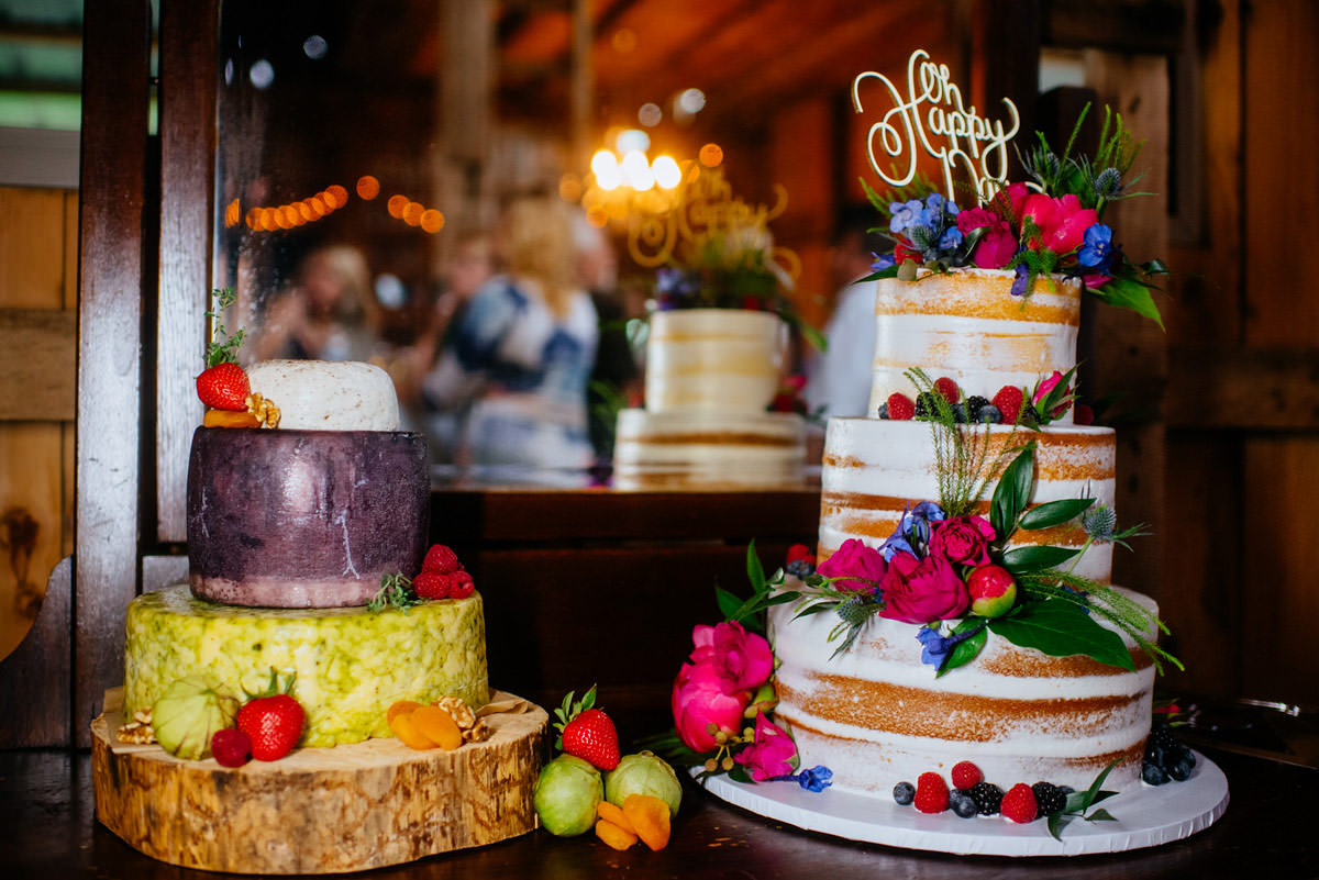 rustic acres wedding cake and cheese grooms cake