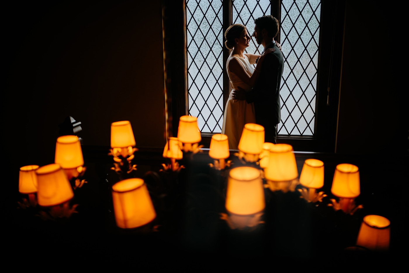 cool silhouette wedding photo