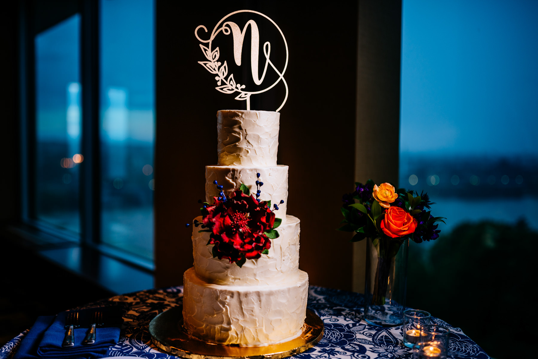 wedding cake amphora bakery