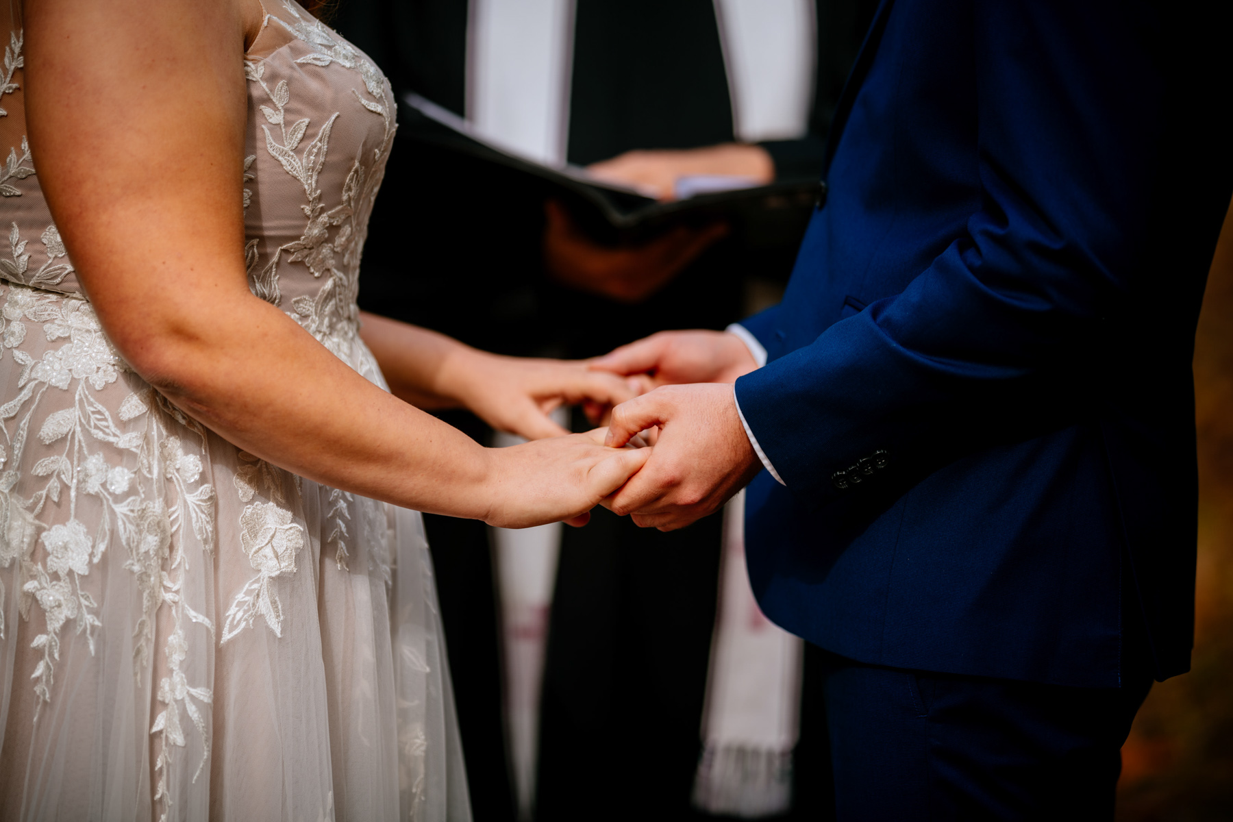 bride groom hands